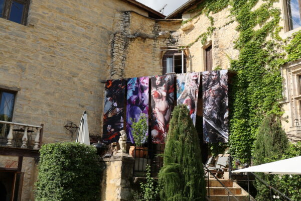 Exposition "Onirisme" de de Bruno Wagner (illustration Yayashin) et Xavier Artésien (Tailleur de pierre et Sculpteur) au Château de Saint Chamarand dans le Lot